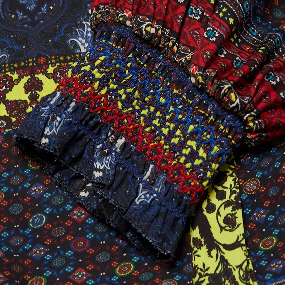 NWT Alice + Olivia Red Pattern Long Sleeve Silk Blouson Sleeve Blouse Size Small - Picture 6 of 6